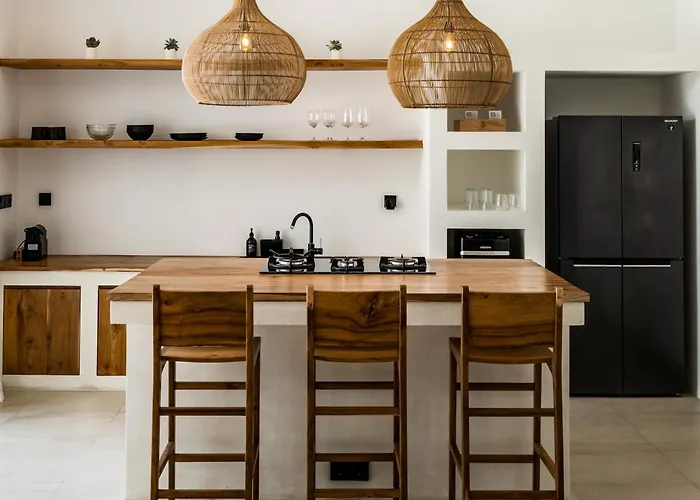 Palm Residence Lot 22 Villa Uluwatu - Tranquil Stay With Modern Comfort